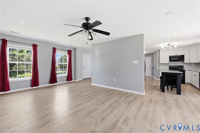 3507 Thornsett Dr, Chester, VA 23831