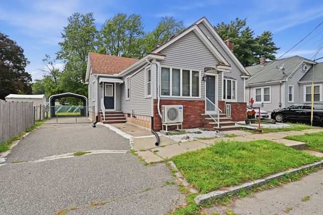 64 Stewart St, Chicopee, MA 01020