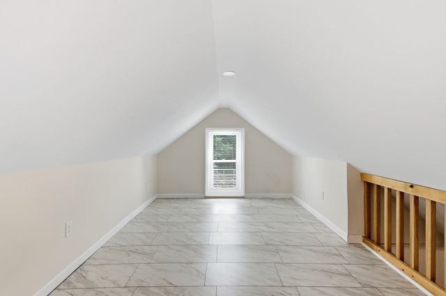 64 Stewart St, Chicopee, MA 01020