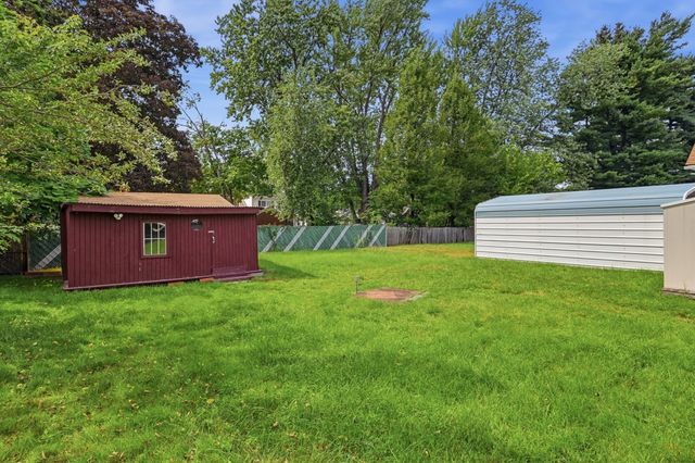 64 Stewart St, Chicopee, MA 01020