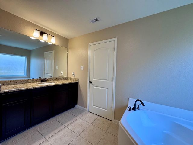 21323 Echo Manor Drive, Hockley, TX 77447