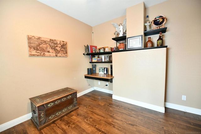 2186 Flint Ave, Escondido, CA 92026