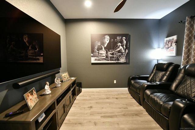 2186 Flint Ave, Escondido, CA 92026