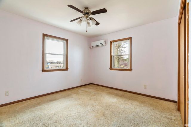 5894 N SR 25, Logansport, IN 46947