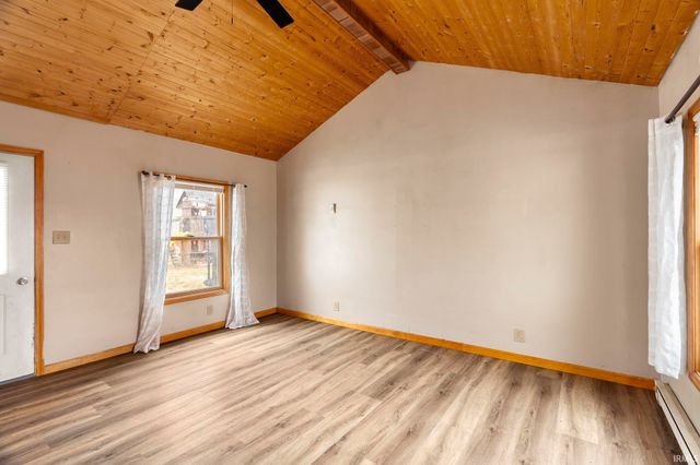 5894 N SR 25, Logansport, IN 46947