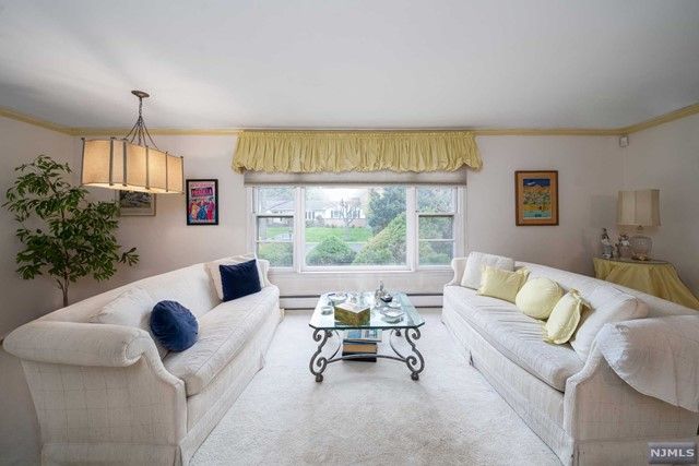 46 Brown Circle, Paramus, NJ 07652