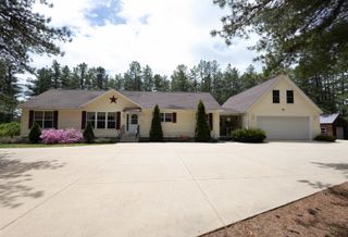 334 Silver Pine Lane, Tamworth, NH 03886