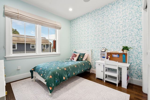 14 Lawnwood Place, Boston, MA 02129