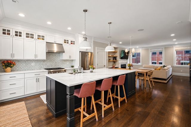 14 Lawnwood Place, Boston, MA 02129