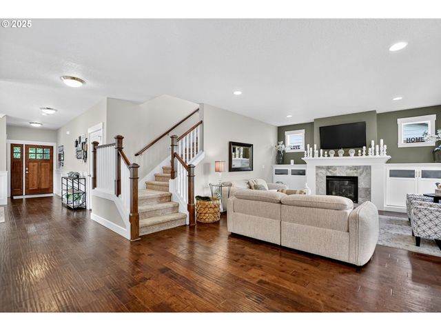 3968 Nw 3RD Ave, Hillsboro, OR 97124