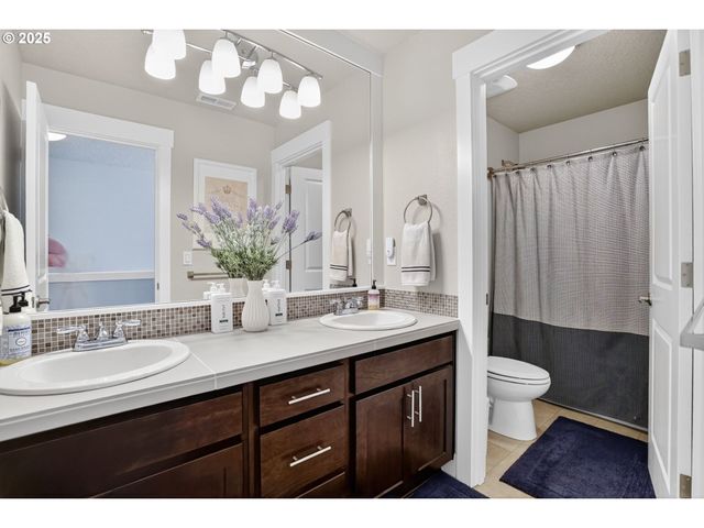 3968 Nw 3RD Ave, Hillsboro, OR 97124