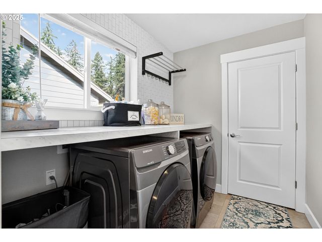 3968 Nw 3RD Ave, Hillsboro, OR 97124