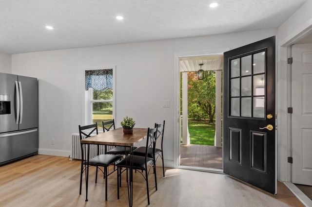 15 Arcadia St, Grafton, MA 01560
