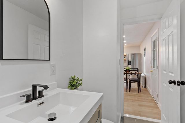 15 Arcadia St, Grafton, MA 01560