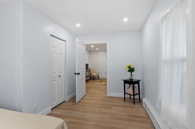 15 Arcadia St, Grafton, MA 01560