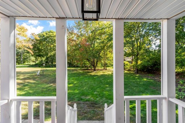 15 Arcadia St, Grafton, MA 01560