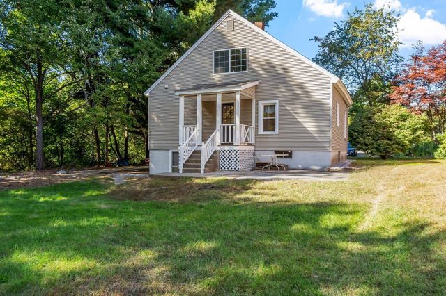 15 Arcadia St, Grafton, MA 01560