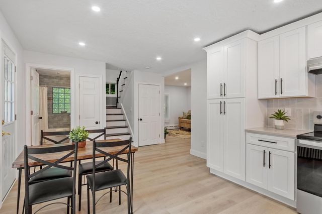 15 Arcadia St, Grafton, MA 01560