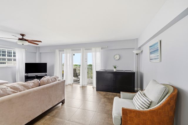 95 N Birch Road 606, Fort Lauderdale, FL 33304