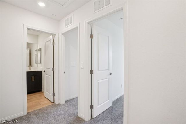 5812 Wisteria Walk Street, Las Vegas, NV 89148