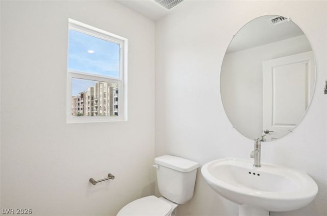 5812 Wisteria Walk Street, Las Vegas, NV 89148