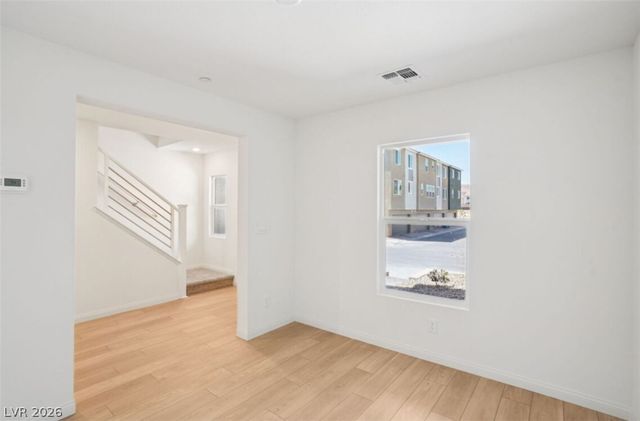 5812 Wisteria Walk Street, Las Vegas, NV 89148