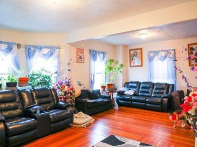 50 Astor Street 2, Lynn, MA 01905