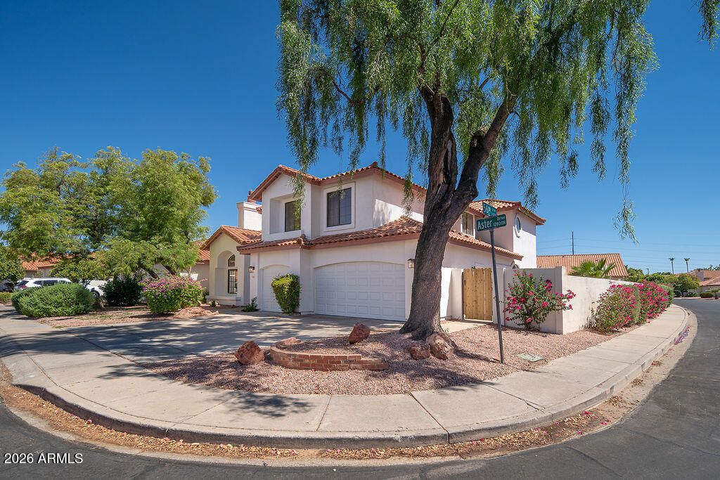 5631 W Aster Drive, Glendale, AZ 85304 — photo 2