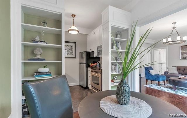 327 Southfield Road 1CS, Birmingham, MI 48009