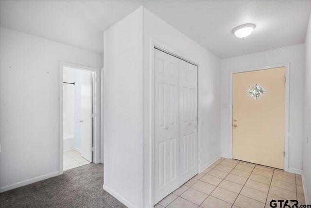 1602 W Duval Street, Troup, TX 75789