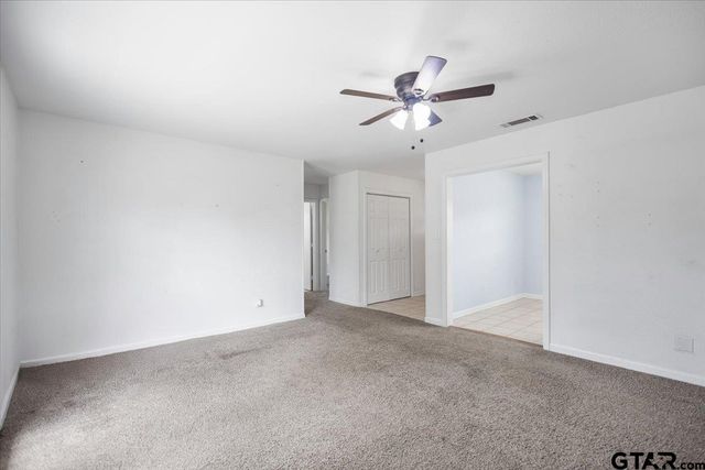 1602 W Duval Street, Troup, TX 75789