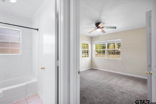 1602 W Duval Street, Troup, TX 75789