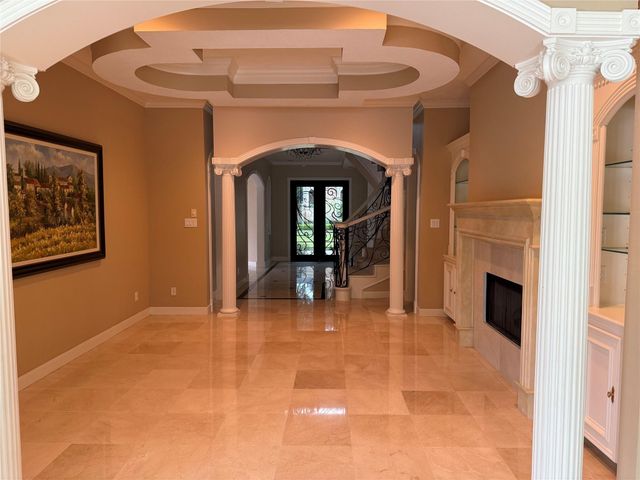 3014 Acorn Wood Way, Houston, TX 77059