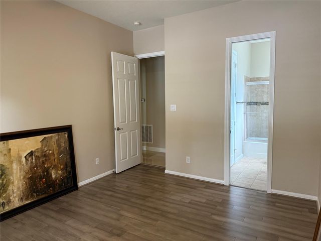 3014 Acorn Wood Way, Houston, TX 77059