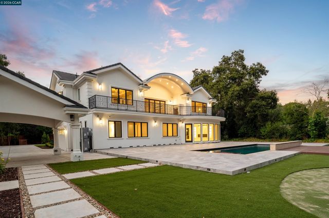 74 Middlefield Rd, Atherton, CA 94027