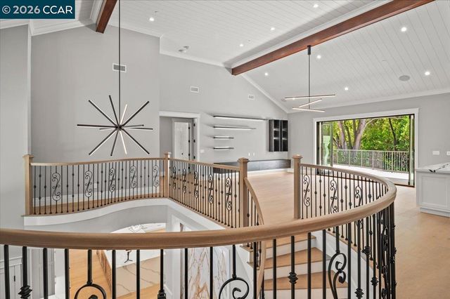 74 Middlefield Rd, Atherton, CA 94027