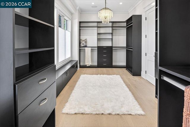 74 Middlefield Rd, Atherton, CA 94027