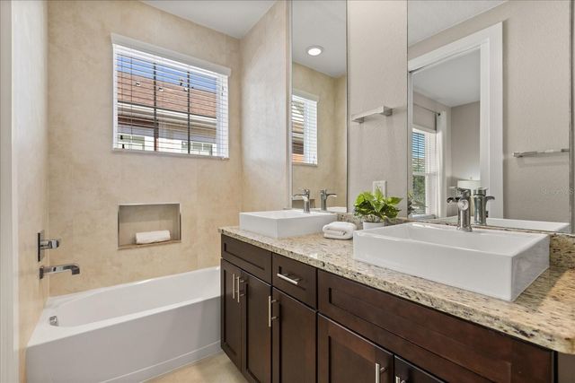 2637 SUNRISE SHORES DRIVE, Kissimmee, FL 34747