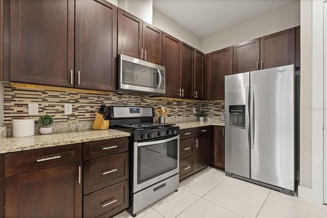 2637 SUNRISE SHORES DRIVE, Kissimmee, FL 34747