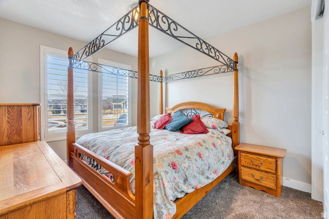 5002 W MAIDSTONE CT, West Valley City, UT 84120