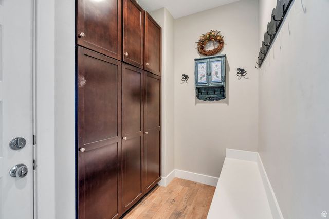 5002 W MAIDSTONE CT, West Valley City, UT 84120