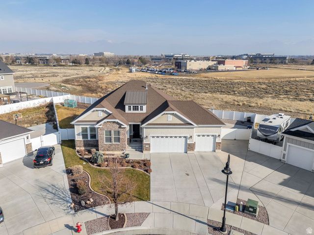 5002 W MAIDSTONE CT, West Valley City, UT 84120
