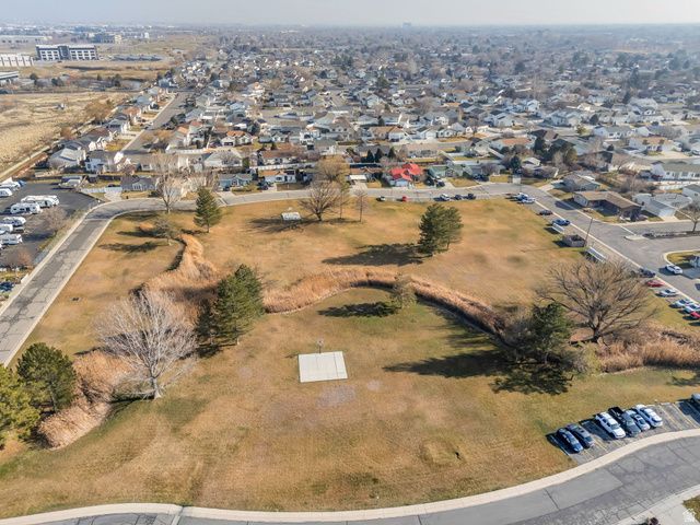 5002 W MAIDSTONE CT, West Valley City, UT 84120