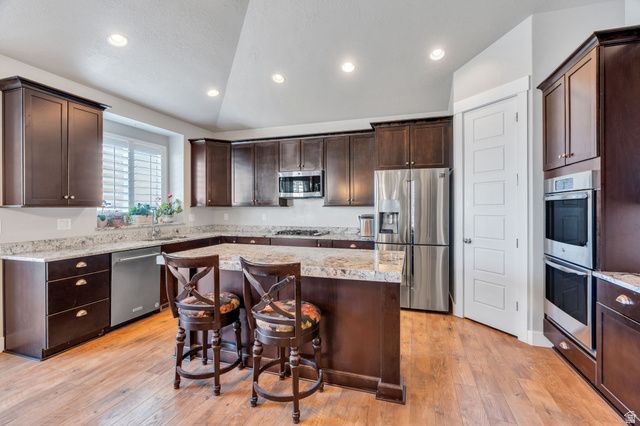 5002 W MAIDSTONE CT, West Valley City, UT 84120