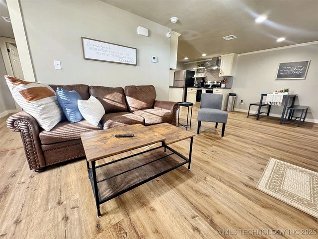 112 W Allen Road, Tahlequah, OK 74464