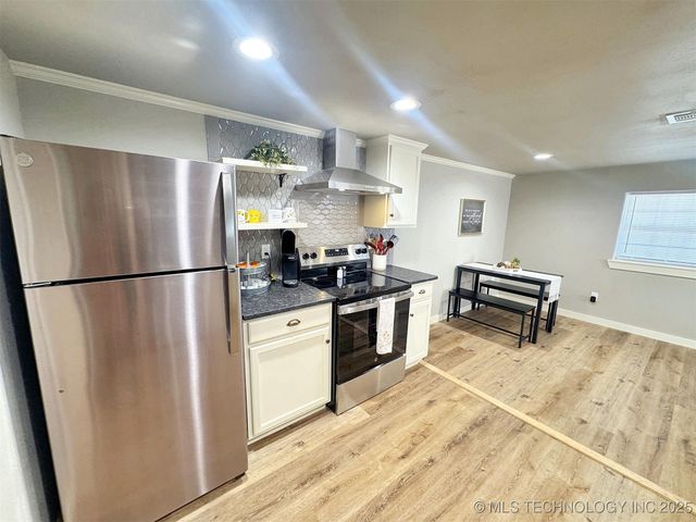 112 W Allen Road, Tahlequah, OK 74464