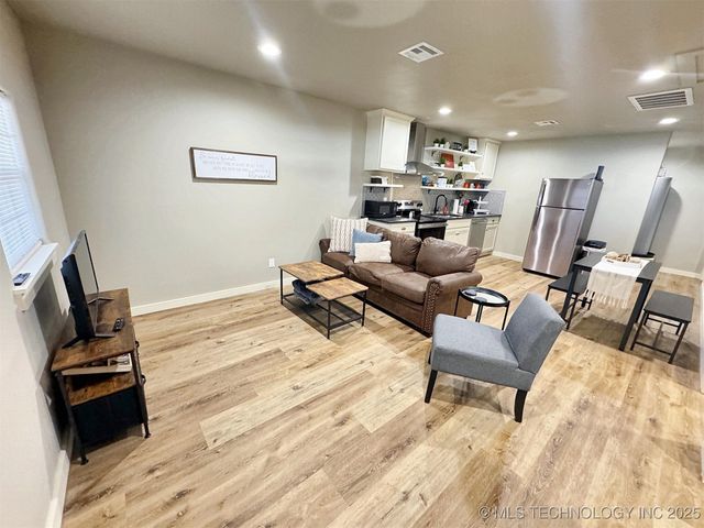 112 W Allen Road, Tahlequah, OK 74464