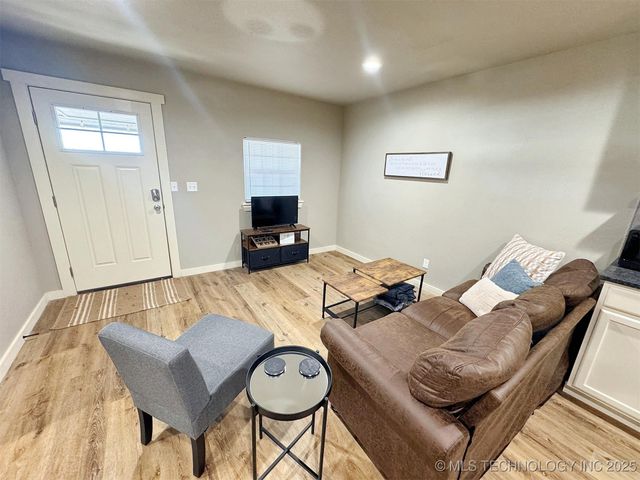 112 W Allen Road, Tahlequah, OK 74464