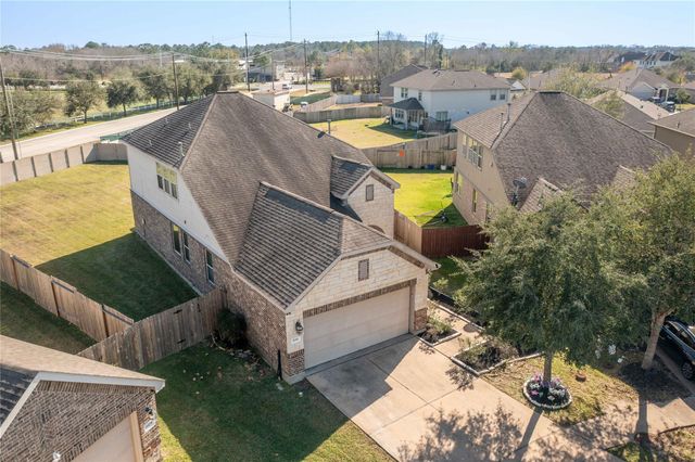 3031 Hawthorne Glen Lane, Dickinson, TX 77539