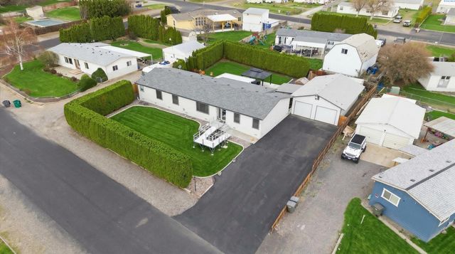 3110 W 24th Ave, Kennewick, WA 99337